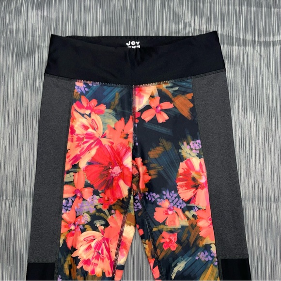 Joy Lab NWOT! Capri Active Black/Multi Floral Print Legging Size M - Picture 5 of 13